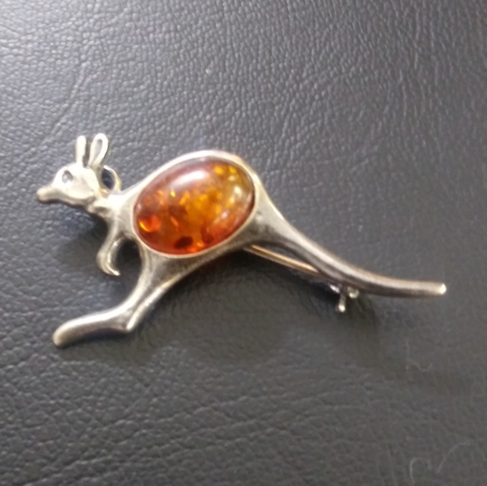 Vintage Sterling & Baltic Amber Kangaroo Brooch